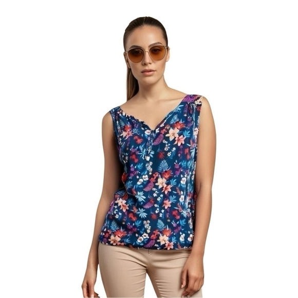 Women Top SONOMA Blue Multicolored Floral Print Loose Fit Sleeveless Blouse Top - Picture 2 of 6